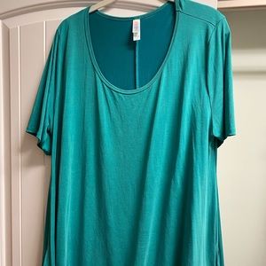 Lularoe perfect tee; worn once; 2X; turquoise